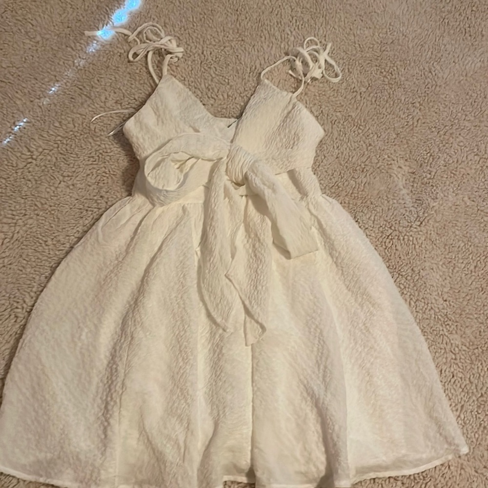 Lulus white dress